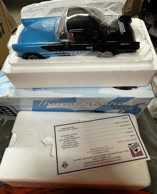 Ford Thunderbird Street Rod Drag Specialties 1956 Crown Premiums  Foto 1 de 4