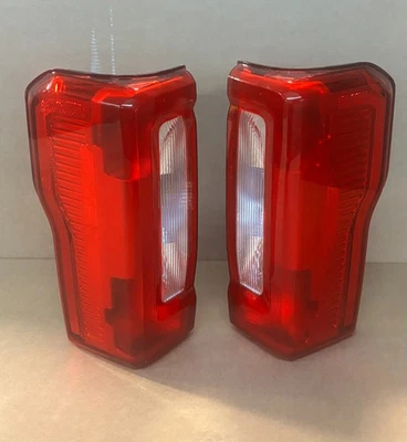 一对起飞左右尾灯套装 '23-'26 福特 F250 F350 Super Duty OE — 第 1/4 张图片