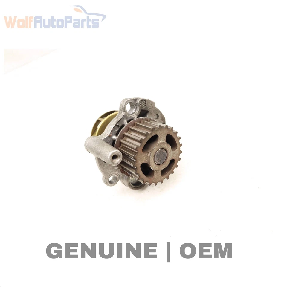 AUDI TT QUATTRO 1999-2006 - Bomba de agua/refrigerante 06A121012 Foto 1 de 4