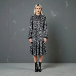 Vestido Sugar Lips Gris Estampado Animal Talla XS Midi Serpiente Pradera Volantes Metálicos - Imagen 1 de 10