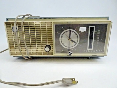 Vintage Sylvania Blue AM Clock Radio Model AK 35 Batavia NY USA Parts Only Cover