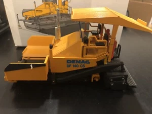 NZG #395 Demag DF 140 CS Road Finisher Asphalt Paver - 1:50 - Die Cast Boxed NOS - Picture 1 of 12