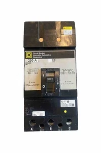 SQUARE D KC34250 250 amp 65kA@480v 3P I line Circuit Breaker NEW TAKEOUT - CHIP* - Picture 1 of 6