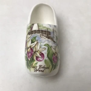 Sandford Fine Bone China Miniatur Dutch Clog Schuh Prince Edward Island England - Bild 1 von 5