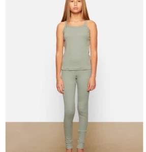 Skims Leggings Little Girls  Pointelle Mineral  Sleep Thermals Size 8 - Picture 1 of 8