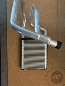 New HVAC Heater Core for Toyota Sienna 2011-2020 L4 2.7L 3.5L 87107-08070 Rear - Picture 1 of 3