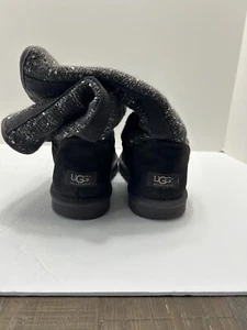 UGG Women's SZ 6 W Black Classic Long Shearling Sheepskin Leather Boots F16014G - Picture 1 of 9