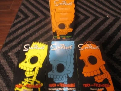 The Simpsons Trick or Treehouse- Three VHS Set.Complete Box Set 2000 oop set. - Image 1 of 4