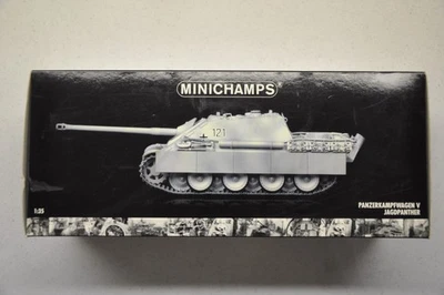 Minichamps 0298 Panzerkampfwagen V, Jagdpanther Winter Version in  1:35 Scale - Image 1 of 4
