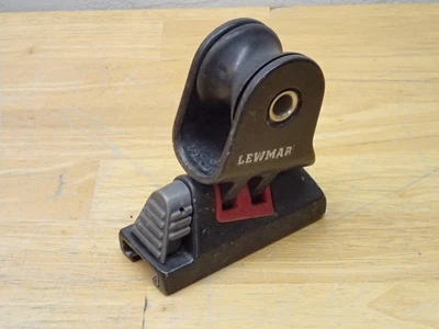Lewmar Genoa Track Car User Item — 第 1/4 张图片