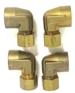 PARKER BRASS FEMALE 90 DEGREE ELBOW PIPE SIZE-3/4" TUBE SIZE- 3/8" OAL-1-1/2" - Picture 1 of 5