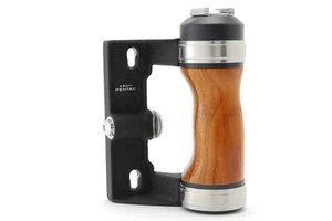 [Top MINT] PENTAX 67 6x7 67II Wood Hand Grip w/Accessory Shoe 67 From JAPAN A318 - Bild 1 von 24
