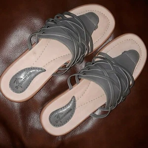 DROMEDARIS Green Leather SANDAL Slide Wide Band Thong Women 42 11 Morocco NEW - Picture 1 of 4