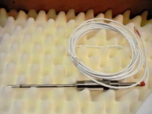 Transmisor sensor de temperatura Rosemount R-0068*16626551 RTD -55 grados a 450 grados - Imagen 1 de 10