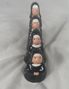 Singing Nuns In A Row Dept 56 Religious Snow Village Collection - Picture 1 of 8