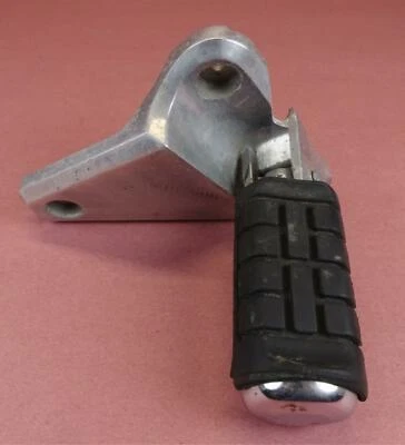 Honda Shadow VT700C 700 VT700 1986-1987 estribo trasero derecho reposapiés peldaño Foto 1 de 4