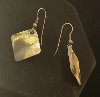 Pendientes Oceans Charm Rombus concha de labios negros - enchapados en plata Foto 1 de 4