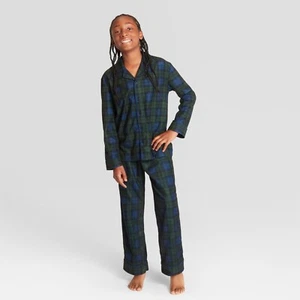 Kids' Plaid Holiday Notch Collar Pajama Set 4 Navy Blue Wondershop Target - Picture 1 of 1
