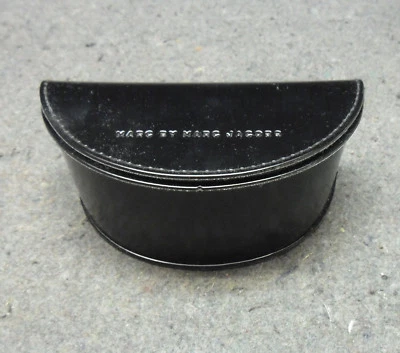 Gafas/Gafas MARC by Marc Jacobs Estuche Rígido Negro GRANDE y Usado en Excelente Condición Foto 1 de 4