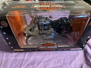 Maisto Harley Davidson Motorcycles Diecast 1:10 FLSTS HERITAGE SPRINGER 1997 - Picture 1 of 5