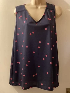 Woman’s Ladies Sleeveless V-Neck Vest Top Size 18 Bon Marche - Picture 1 of 11