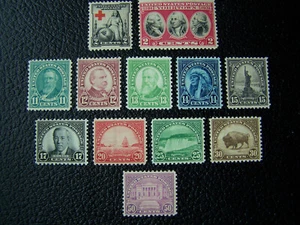 US BRIEFMARKEN 1931 JAHR KOMPLETTER SATZ, SCOTT # 690-703. OG., MNH. - Bild 1 von 1