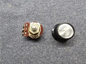Heathkit SP-17A High Voltage Power Supply Parts: C- Volts Potentiometer w/Knob - Zdjęcie 1 z 12