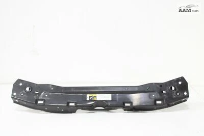 Dodge Durango 2011-2024 Soporte de núcleo de radiador Soporte de barra de amarre central superior OEM Foto 1 de 4
