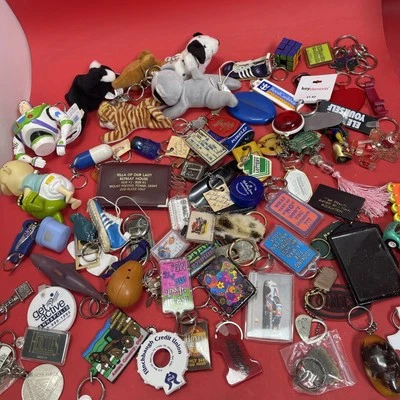 Enorme Lote Llaveros Llaveros Mochila Dijes Cartera Bolso Colgantes. #26 Foto 1 de 4