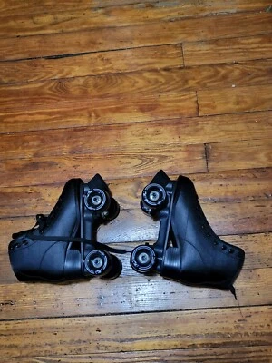 Roller Derby Rewind Roller Skates Boys 5 New Black Quad Lace-Up  - Image 1 of 4