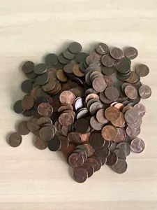1 lb 1959-1982 Copper 3.1g Lincoln Cents Pennies - Huge Estate Hoard - Picture 1 of 1