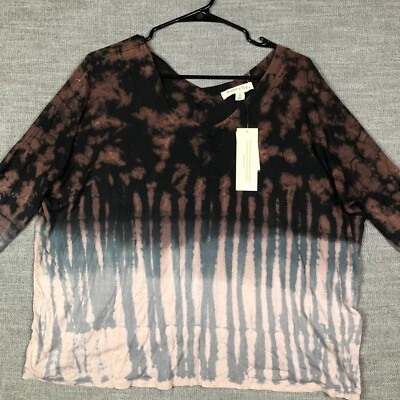 New! Buckle Moon & Sky Top Womens S Multicolor Ombre V Neck Tee Long Sleeve - Image 1 of 4