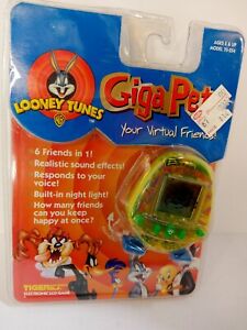 Tiger Giga Pets Looney Tunes 6 In 1 Pocket Virtual Game 1997 Factory Sealed