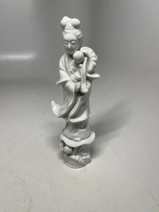 Vintage Blanc De Chine Kwan Quan Yin Porcelain Figurine As Is - Picture 1 of 6