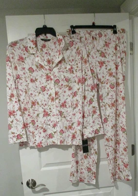 Lauren Ralph Lauren Womens Classic long sleeve Floral Print pajamas size Large - Image 1 of 4
