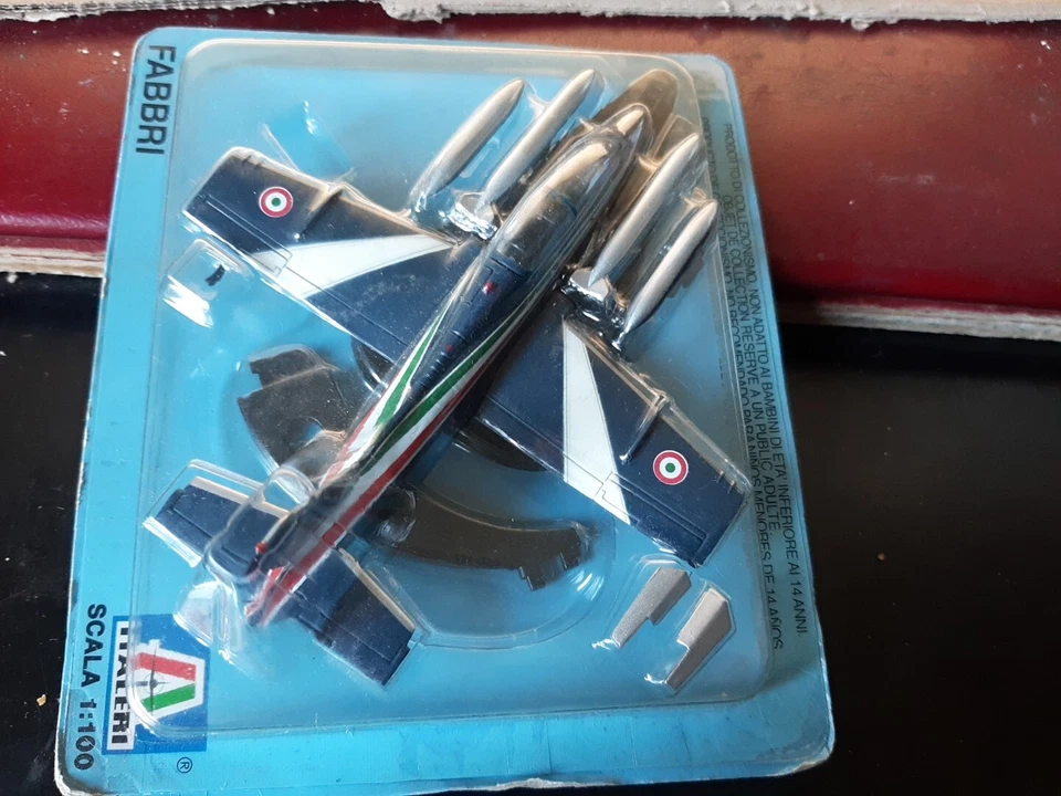 ITALERI Avion Fabbri Au 1/100e - Photo 1/1