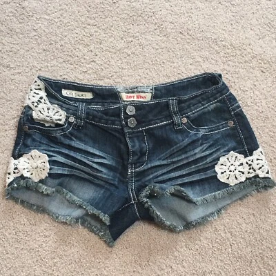 Pantalones cortos de mezclilla Hot Kiss CiCi para mujer/junior talla 3 Foto 1 de 4