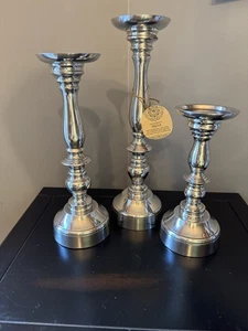 NEU Silber Aluminium Metall Kerzenständer 3er Set Stumpen oder Kegel - Bild 1 von 10