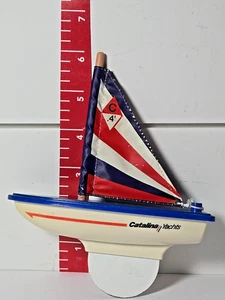 Bosun Boats 5” Catalina Sailing Yachts Toy Sail Boat Sailboat Vintage 1998 Whale - Picture 1 of 5