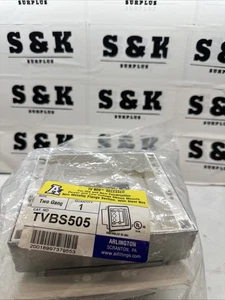 Caja de TV empotrada de acero de 2 velocidades Arlington Industries placa de pared TVBS505 - Imagen 1 de 3
