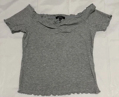 Топ Ambiance серый с коротким рукавом укороченный с оборками акценты размер L - Изображение 1 из 4