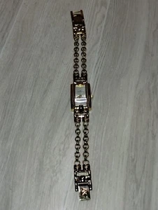 Orologio donna Anne Klein corda tono oro ottime condizioni necessita di batteria - Foto 1 di 14
