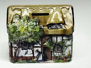 CHURCHILL S Cottage Of Old England Tudor Cottage Tin & Lid Bank - Picture 1 of 9