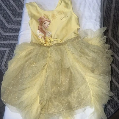 Disney Princesa Bella AMARILLO Suave Tul Bajo Pantalones Cortos Vestido En Niveles TALLA 3T IMPECABLE Foto 1 de 4