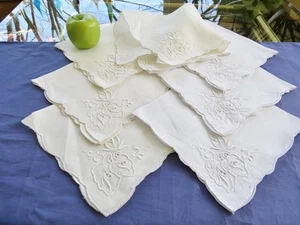 VTG Set 8 Madeira Linen Fancy Napkins Hand Embroidered Rose Buds & Leaves Unused - Picture 1 of 8