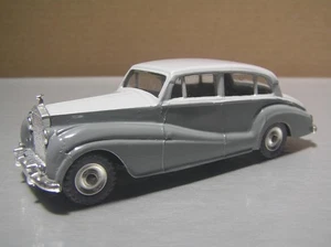 Dinky Toys 150 Rolls Royce Silver Wraith made in England Mint Condition - Picture 1 of 7