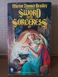 Sword and Sorceress IV Marion Zimmer Bradley 1st DAW Paperback 1987 - Bild 1 von 4
