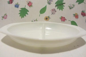 DE COLECCIÓN PYREX BLANCO LECHOSO HORNO DIVIDIDO CACEROLA DE HORNEAR PLATO DE VERDURAS #1063 1.5 - Imagen 1 de 4