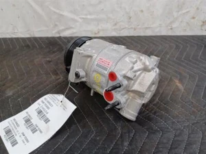 Jeep Grand Cherokee 2023 AC Compressor 2728811 - Picture 1 of 3
