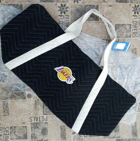 NWT Los Angeles Lakers Official NBA Weekender Duffel Bag Chevron 14 x 28 x 9" Cover
